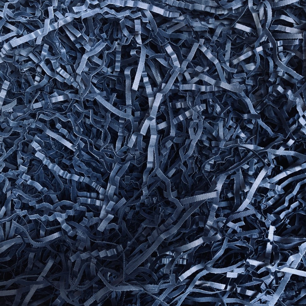 Paper shavings navy blue 1kg