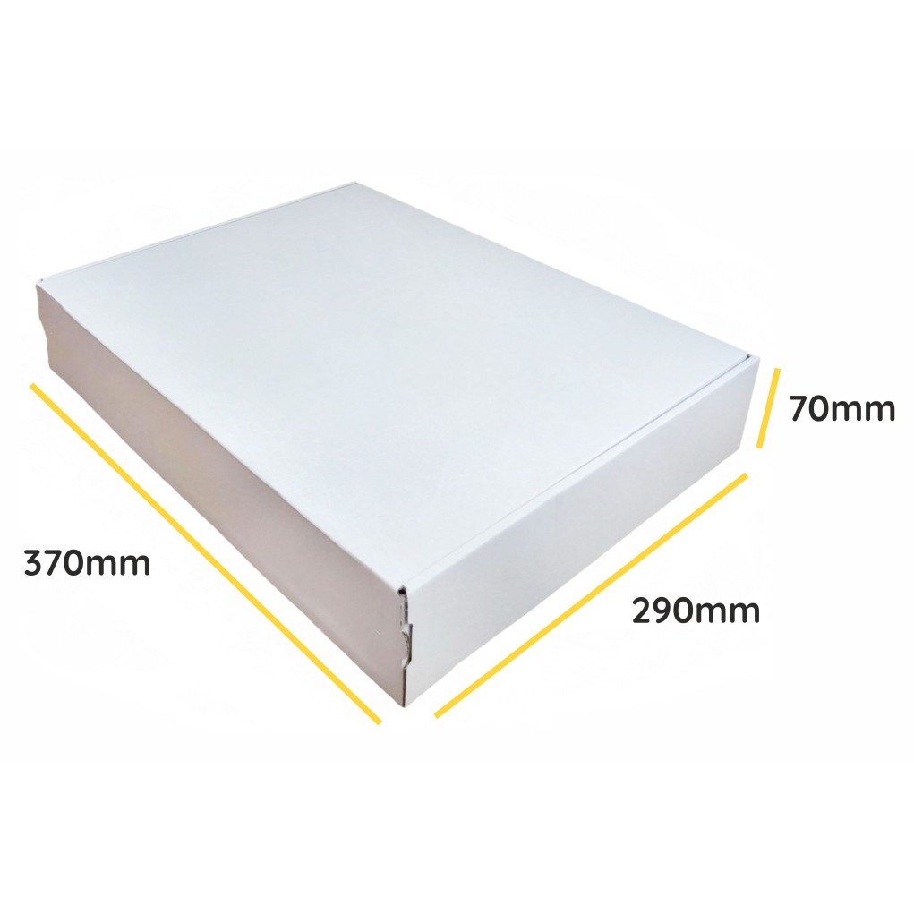 White shipping box SendBox B35 370x290x70